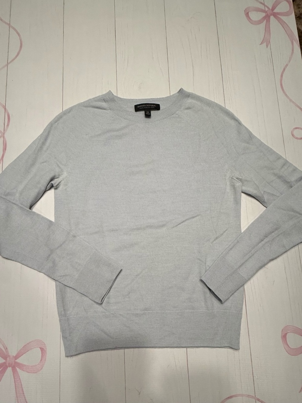 Banana Republic 100% Marino Wool Crew Neck Sweater Size XS